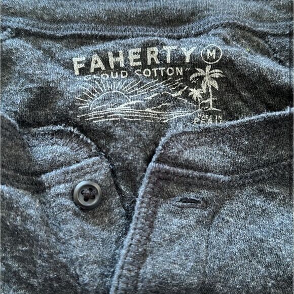 Faherty sz M charcoal long sleeve thermal, listing for charcoal color (only 1) - Picture 2 of 3